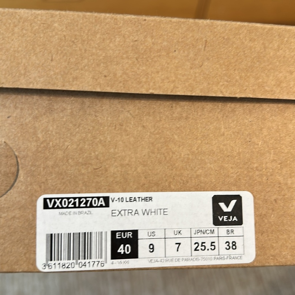 Veja V-10 Sneakers Women’s 9 Euro 40 White EUC - Picture 14 of 14